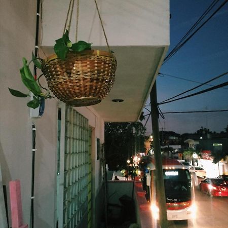 Chichen Hostel Exterior photo